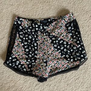 floral shorts